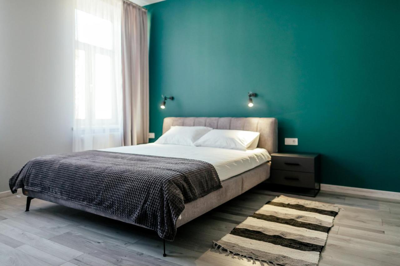 Апартаменты Lara Apartament 2 Львов Экстерьер фото